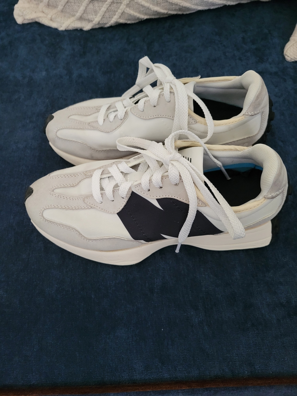 New Balance 327 White and Navy Women's Casual Sneakers